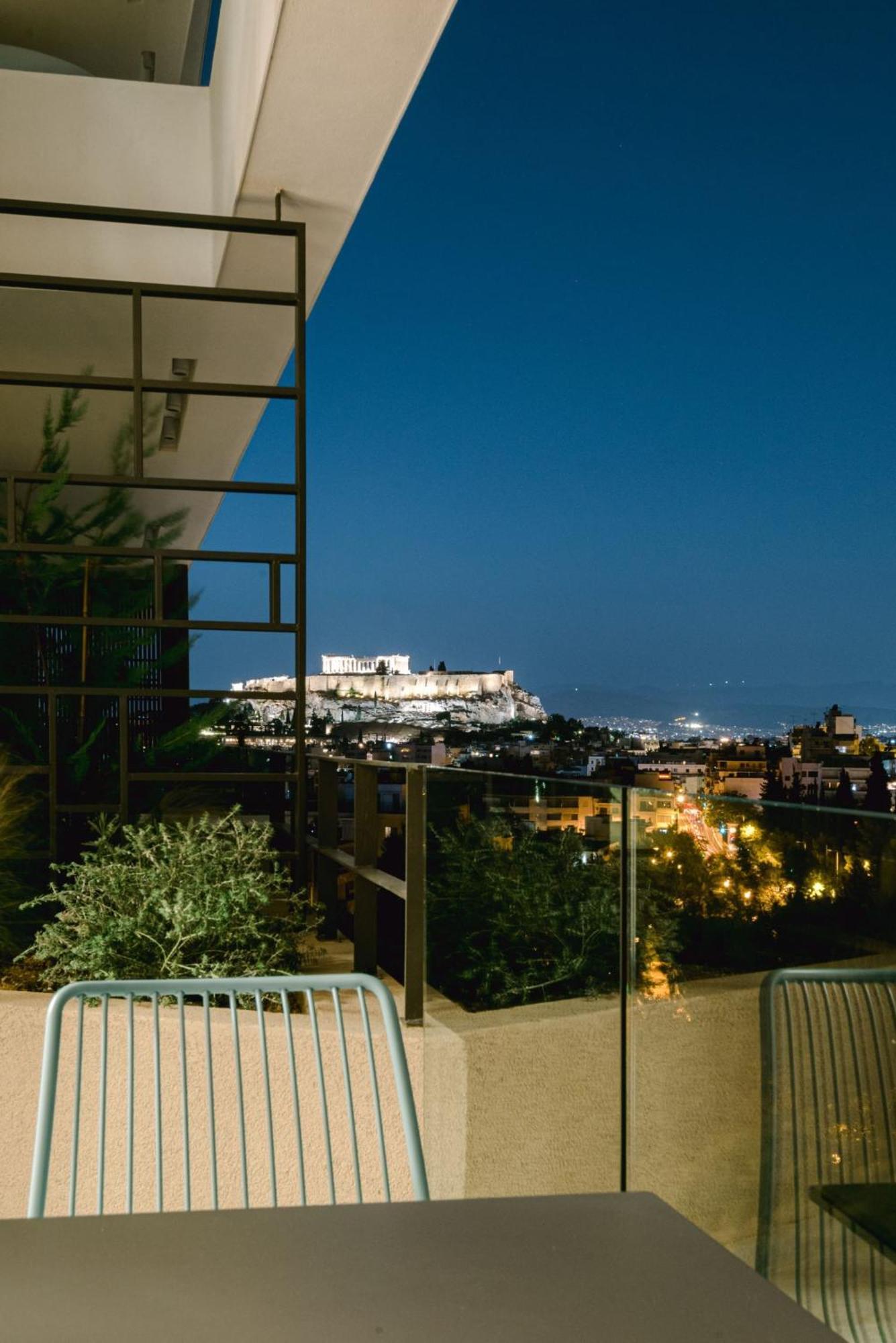 Urban With Stunning Acropolis View & Roofdeck Apartment *