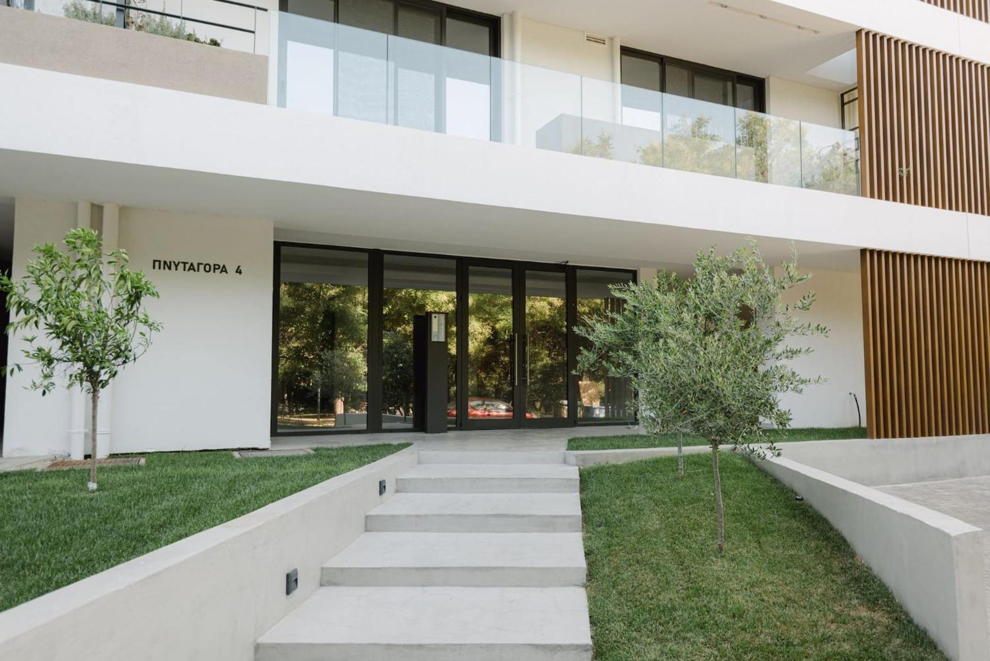 Appartamento Urban With Stunning Acropolis View & Roofdeck Atene