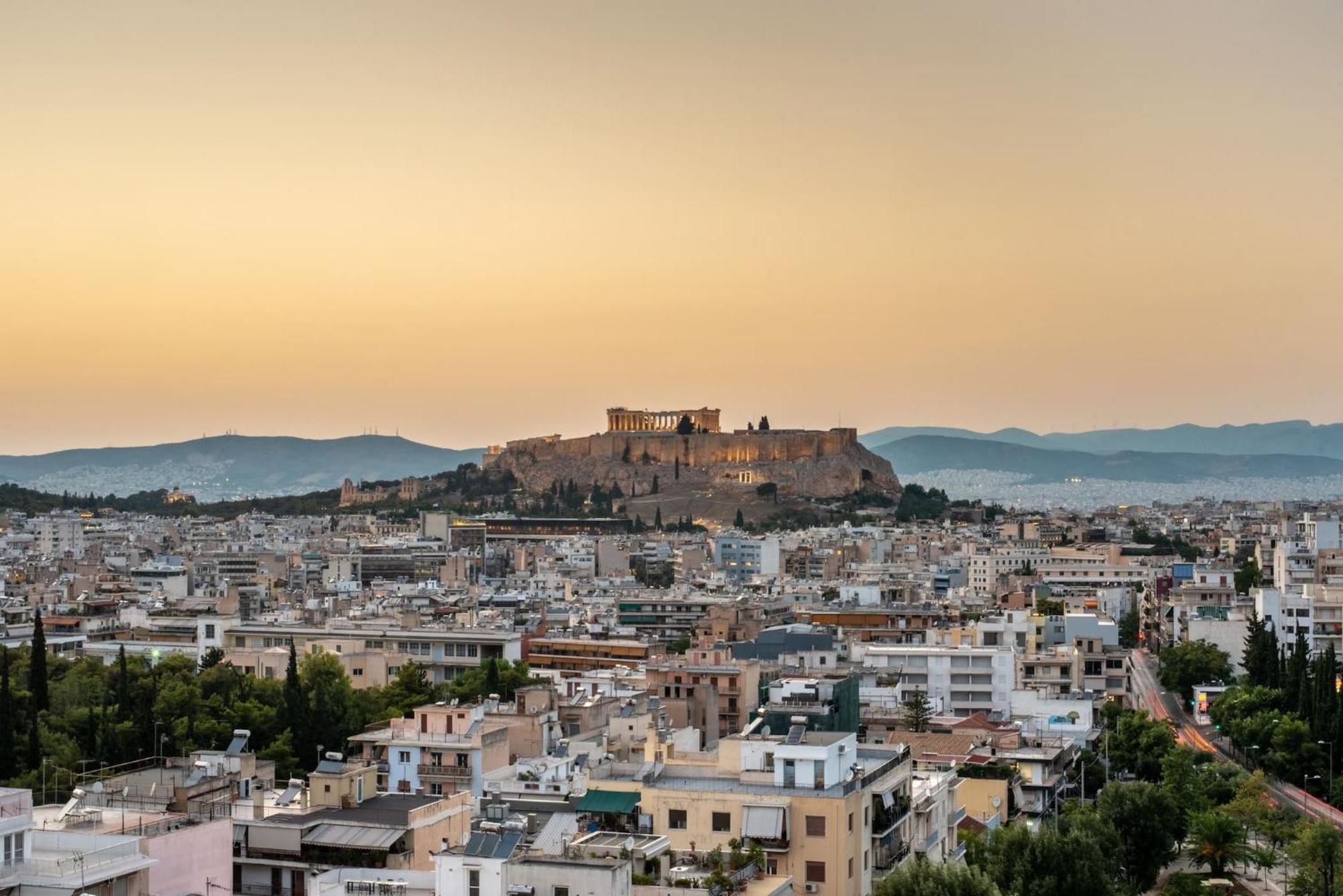 Urban With Stunning Acropolis View & Roofdeck Athens